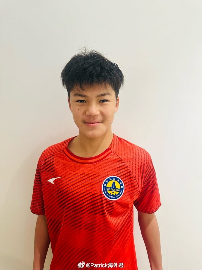 博主：劉凱源本賽季西班牙加泰U16優(yōu)選聯(lián)賽首發(fā)18次，已打入9球