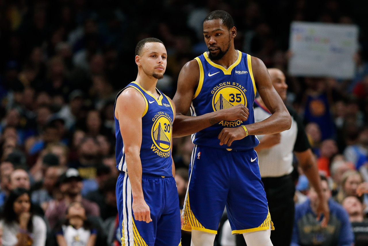 你會永遠(yuǎn)活在庫里陰影下！KD：在我幻想的NBA世界里我就是GOAT