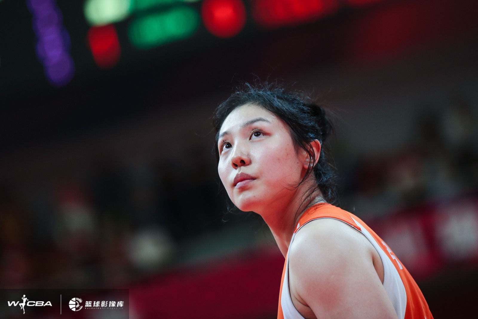 別學(xué)男籃啊！中國女籃本場罰球27中16 命中率只有59.3%