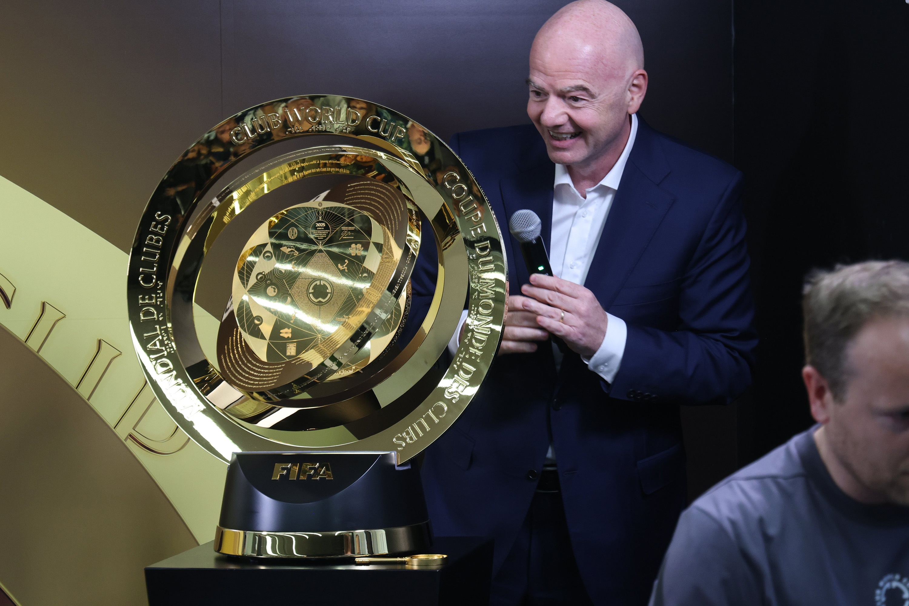 TA：FIFA辦世俱杯派對門票高達$3000，因凡蒂諾大羅卡卡巴喬出席