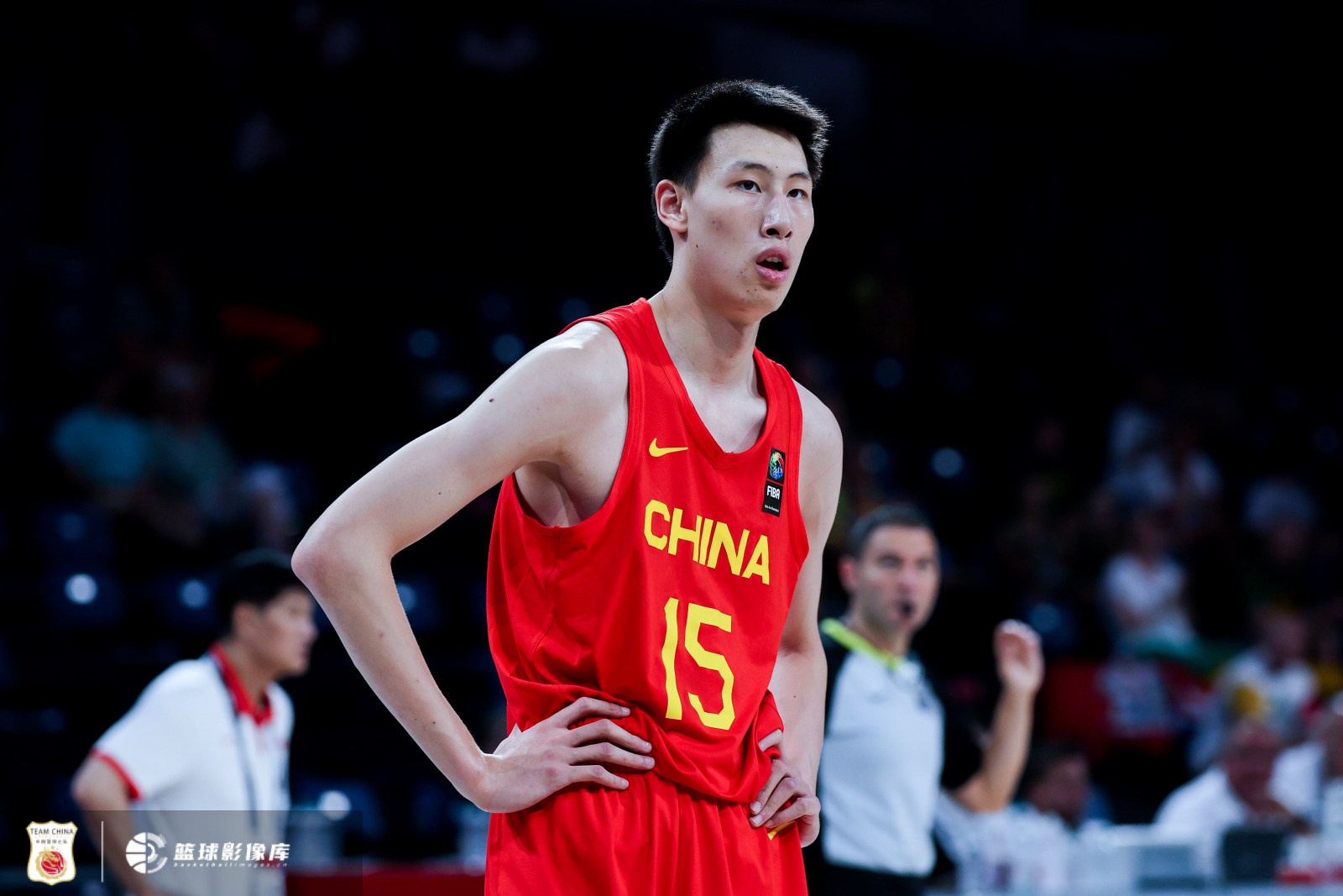 守護(hù)禁飛區(qū)！郇斯楠U19男籃世界杯場(chǎng)均貢獻(xiàn)11.3分4.6板5帽
