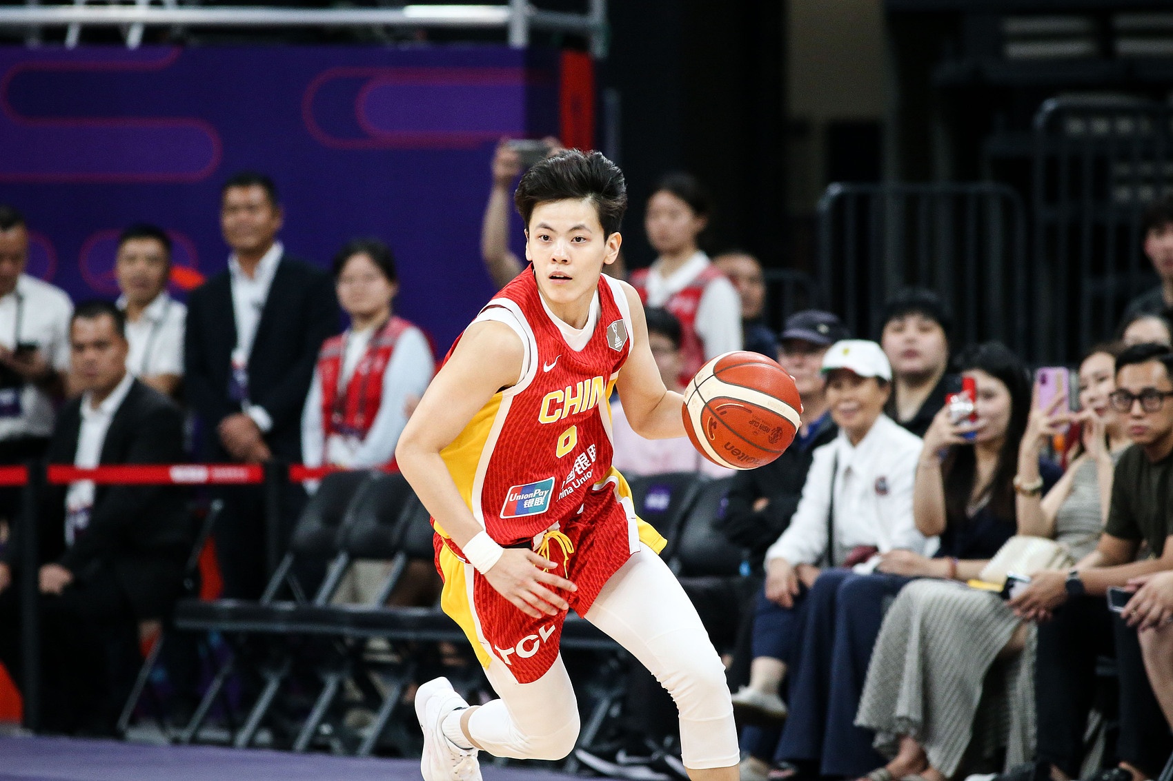 盡力了！楊舒予11中6空砍全隊(duì)最高19分外加1板4助1帽