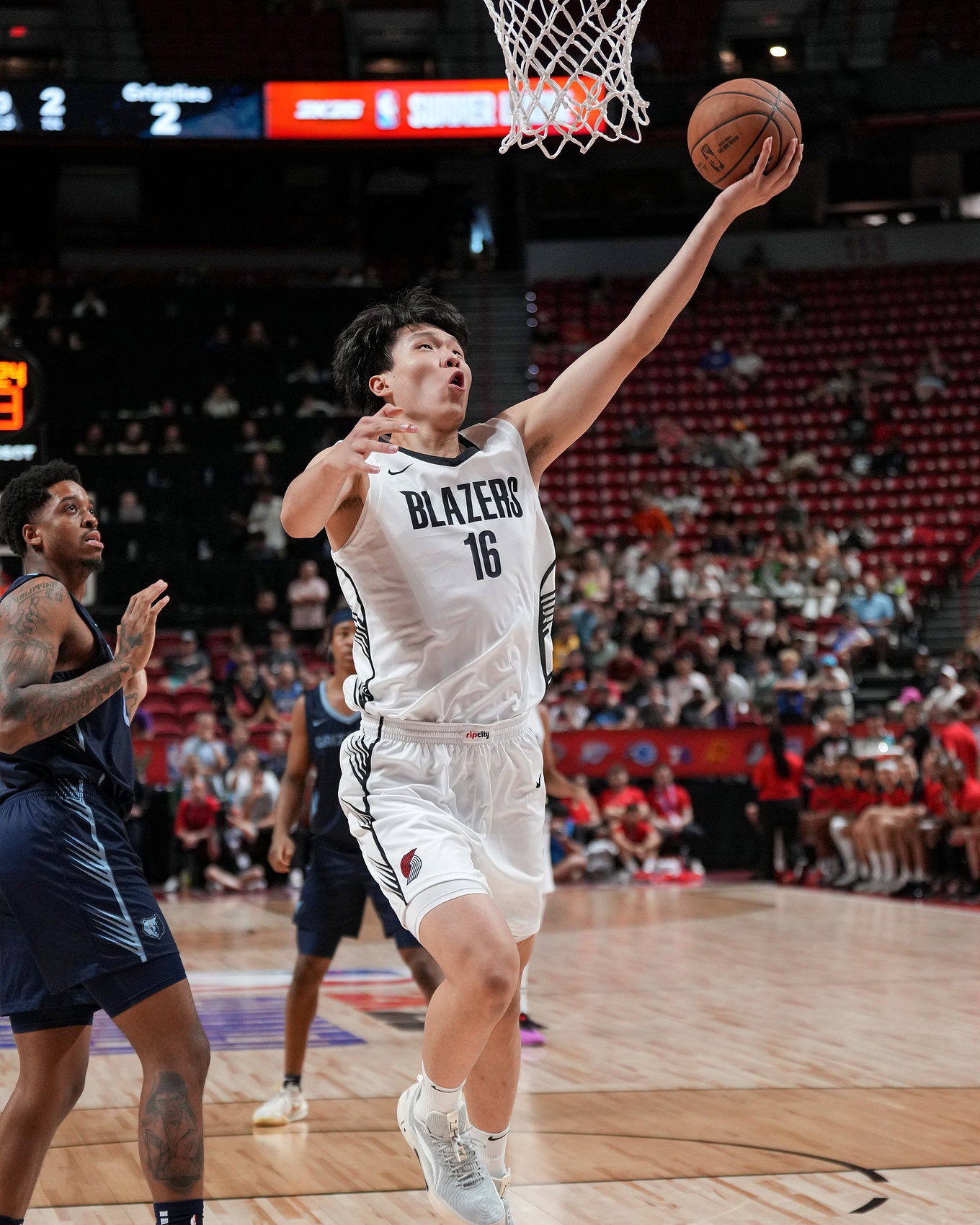 老馬?。簵铄m應(yīng)NBA后只會變得越來越好 打球不總是靠身體素質(zhì)