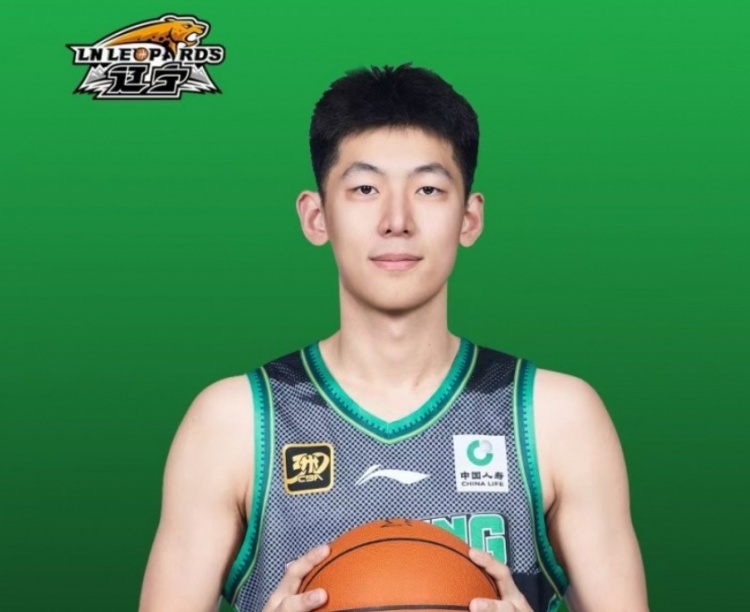 張陳治鋒按CBA規(guī)定需簽B類合同 最短1年最長(zhǎng)5年 年薪至少要翻倍