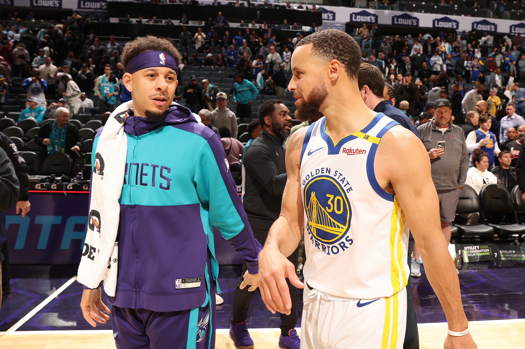 區(qū)區(qū)斯蒂芬??小庫(kù)里三分命中率是NBA歷史第7！他哥僅排第13