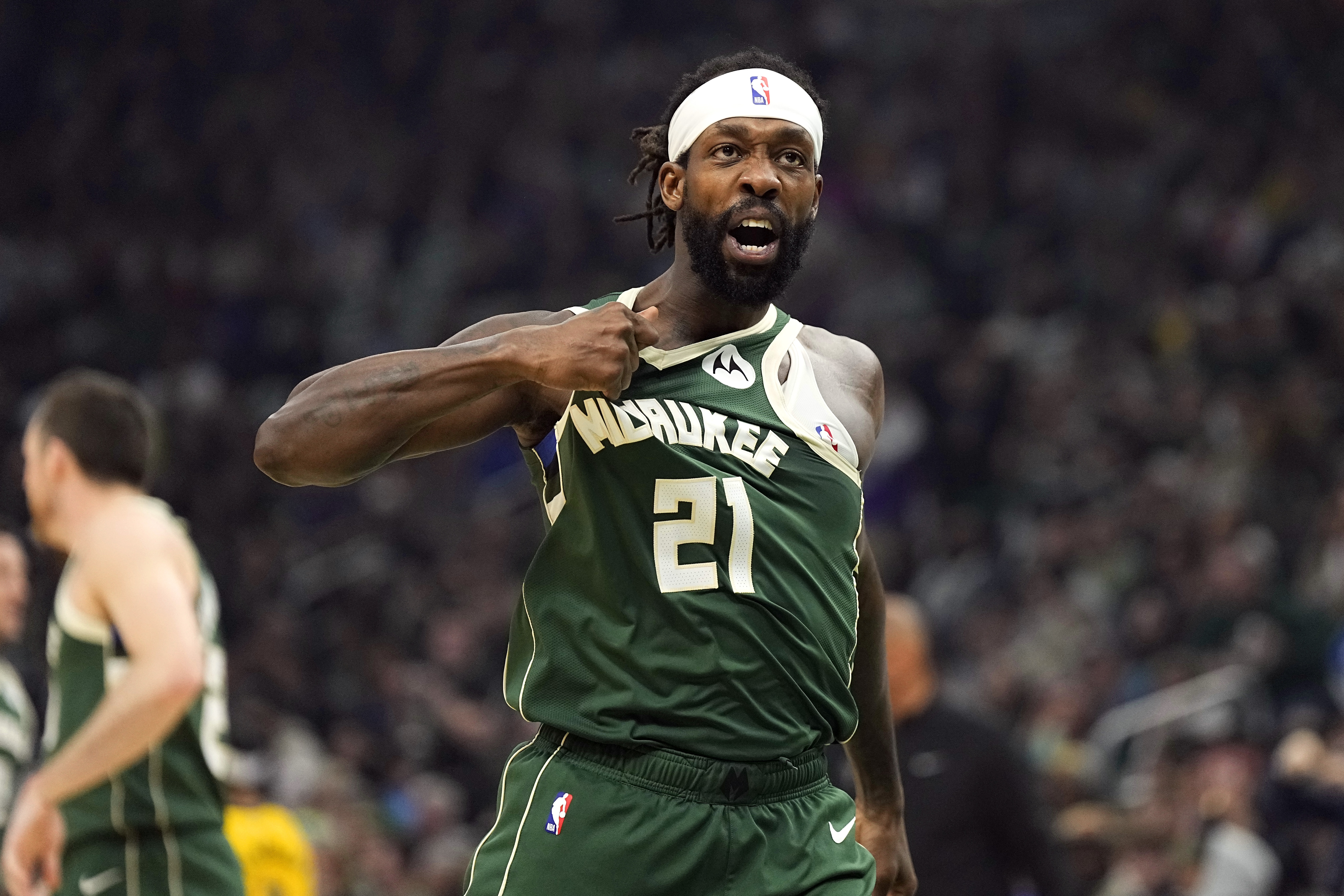 貝弗利：我35歲的時(shí)候仍然是NBA首發(fā) 特雷-楊能做到嗎？