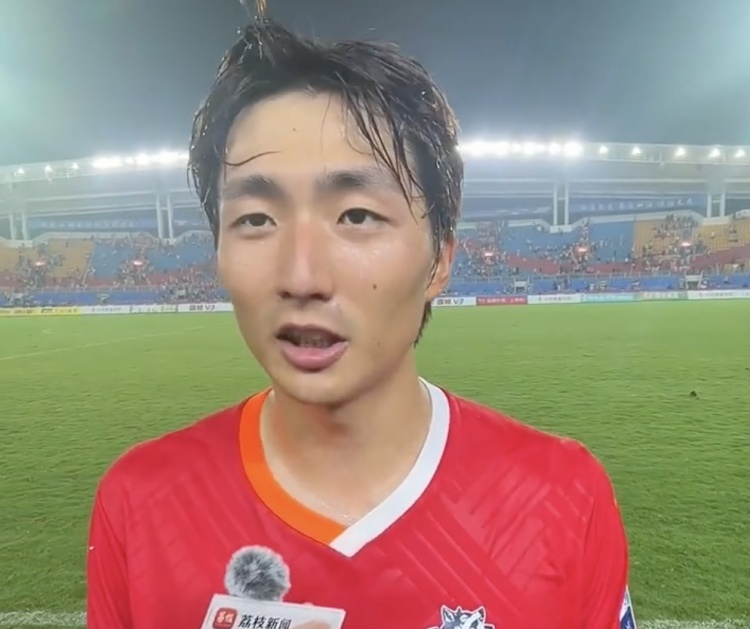 南通隊10勝2平位列蘇超常規(guī)賽第一，隊長：我們的目標就是冠軍