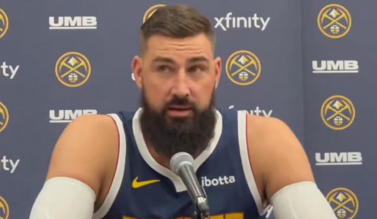 過去的就讓它過去！瓦蘭：很開心加盟掘金 如果不開心我不會(huì)來